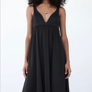 ZARA NWT Voluminous Poplin Black Dress